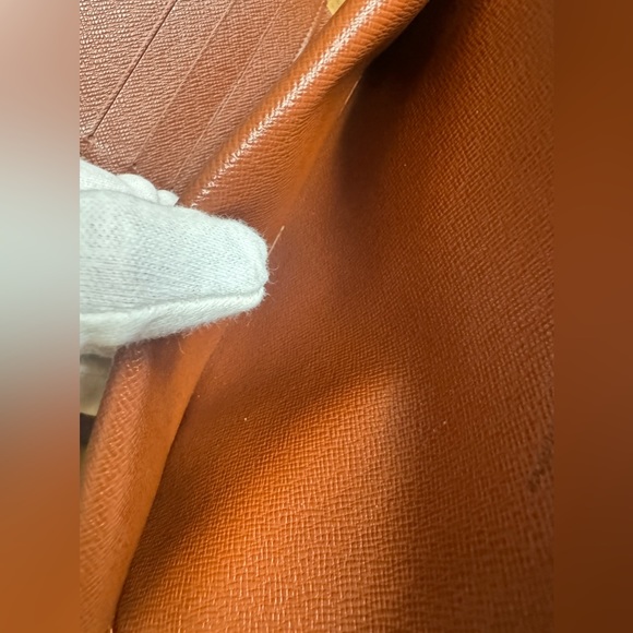 Louis Vuitton Monogram Porte Tresor International Wallet - Picture 9 of 11